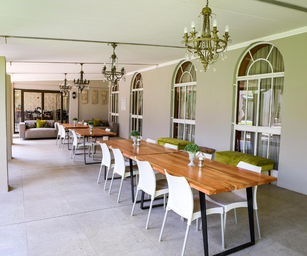 Scott'S Manor Guesthouse Function And Conference Venue Lichtenburg Εξωτερικό φωτογραφία