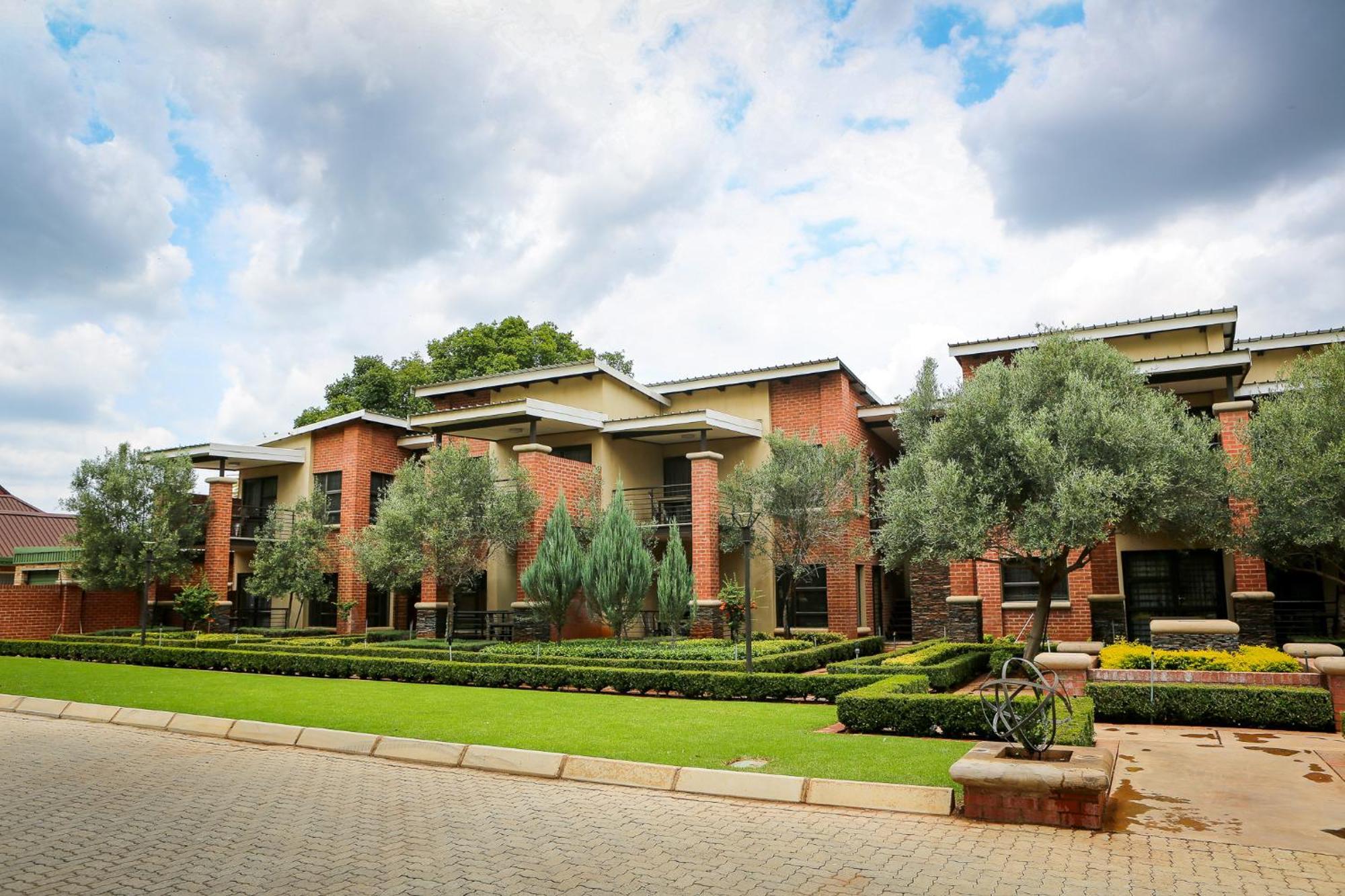 Scott'S Manor Guesthouse Function And Conference Venue Lichtenburg Εξωτερικό φωτογραφία