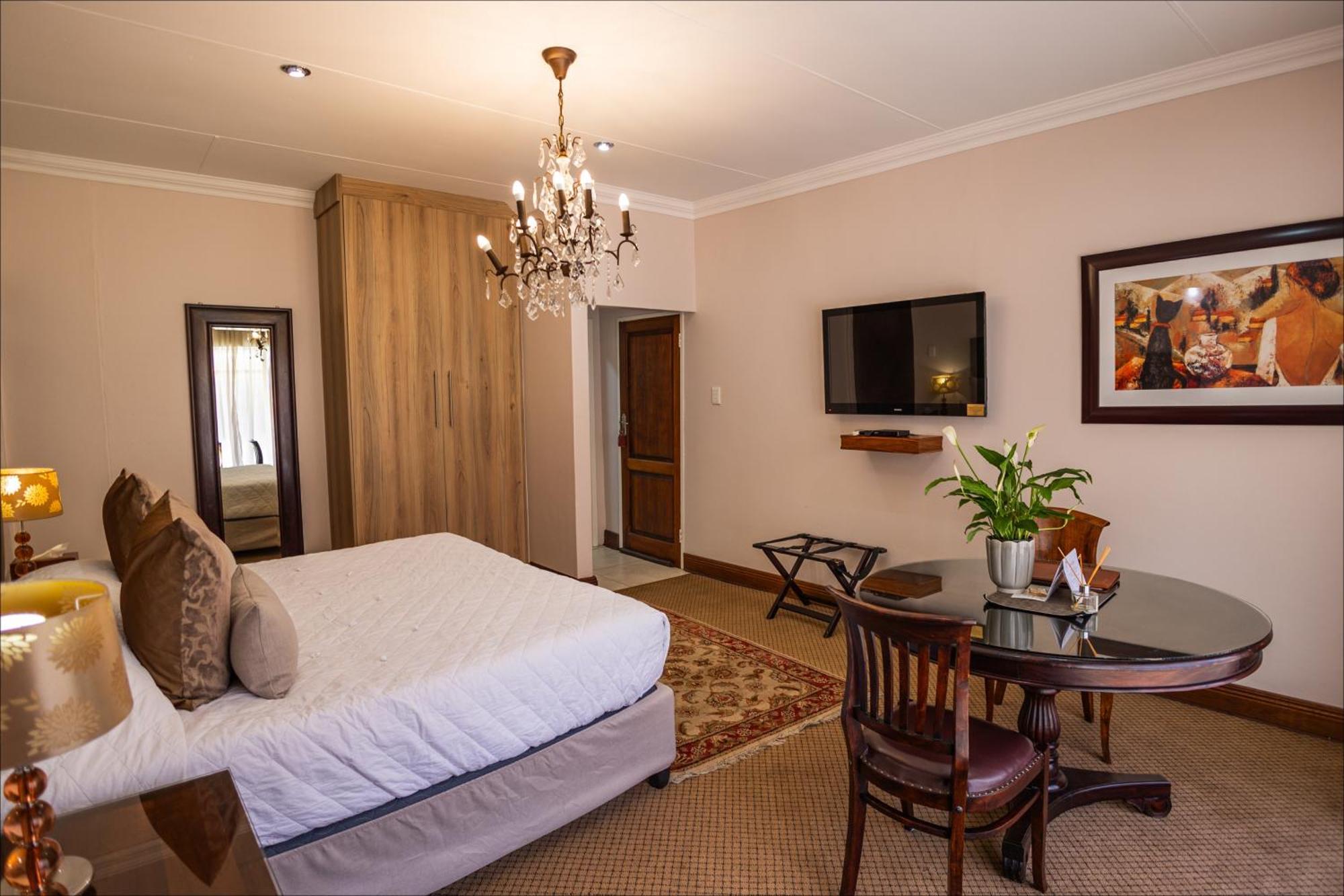 Scott'S Manor Guesthouse Function And Conference Venue Lichtenburg Εξωτερικό φωτογραφία